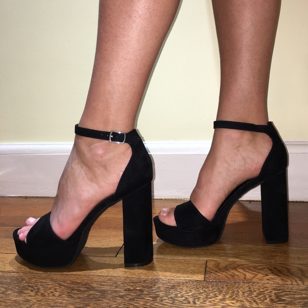 Black Platform Heel